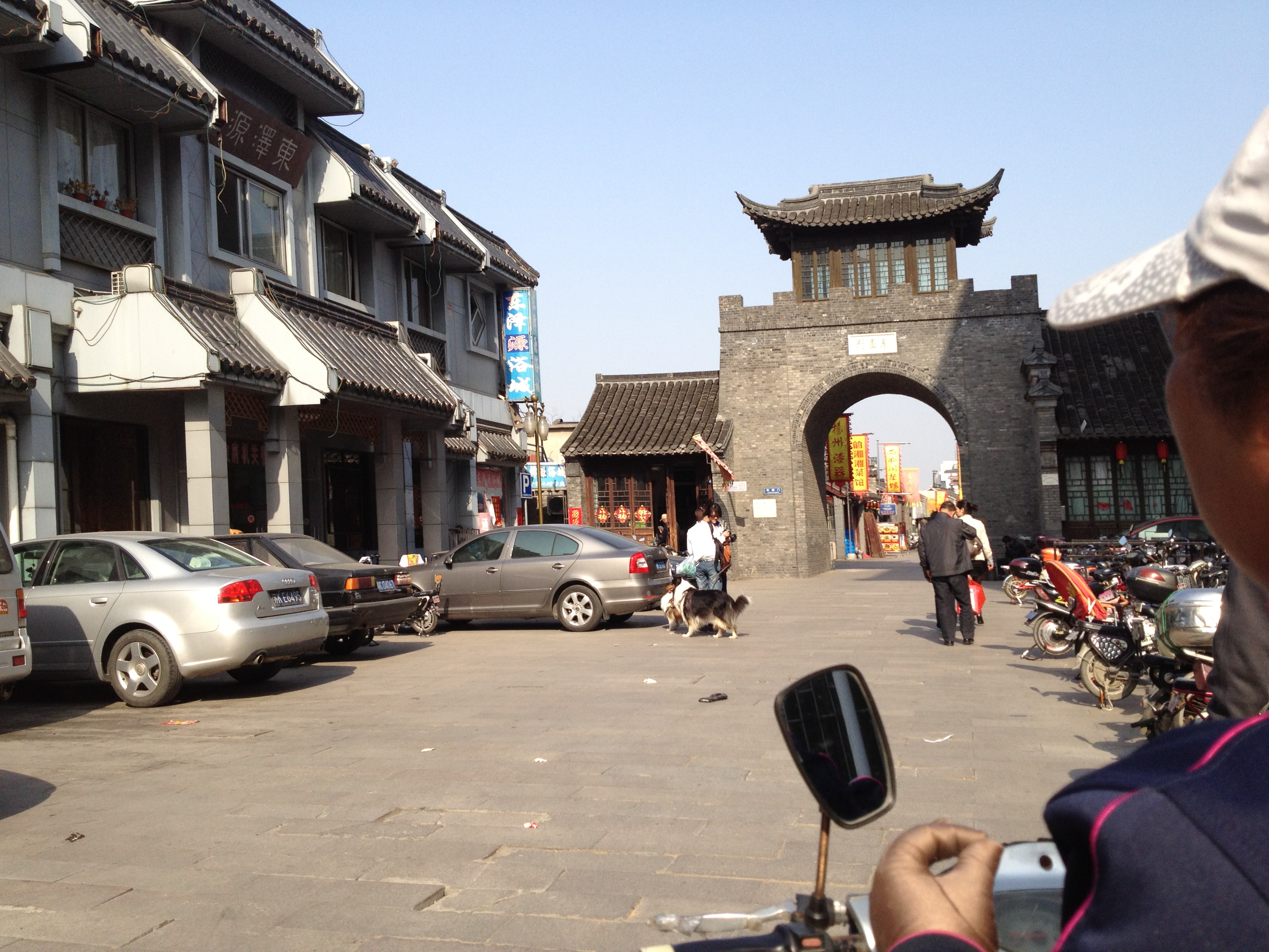 得于运河又失于运河的扬州值得去吗？为什么年轻人不愿意留下来？