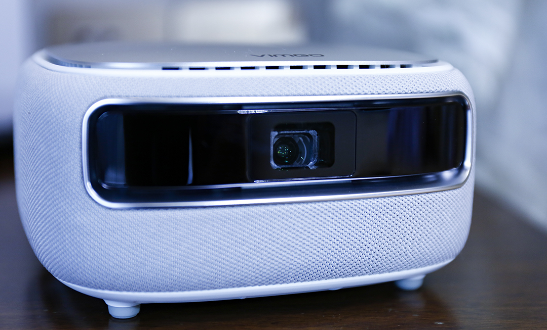 想打造家庭影院?想入手便微型投影仪?先来了解一下再决定