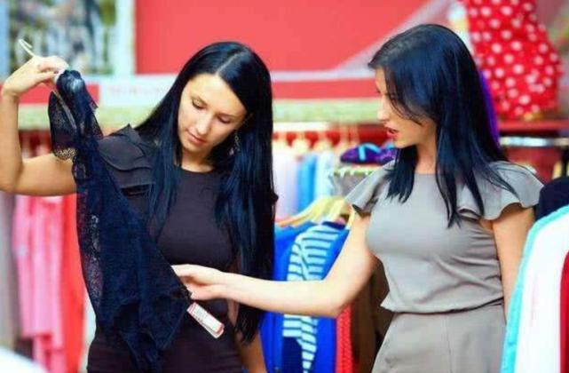 买新衣服时,吊牌上没有这两个字,再便宜也不要,网友:涨知识了