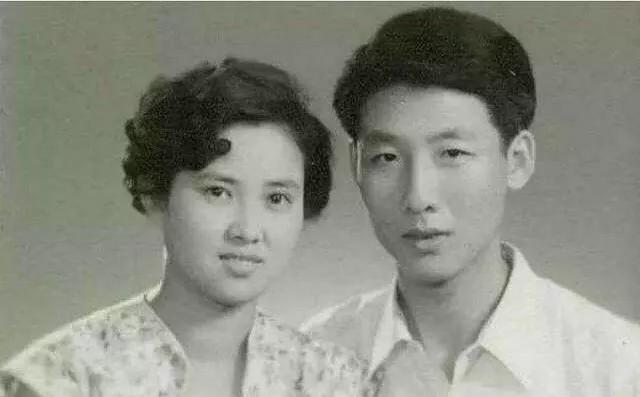 2022年热门情感话题,2019情侣热话题