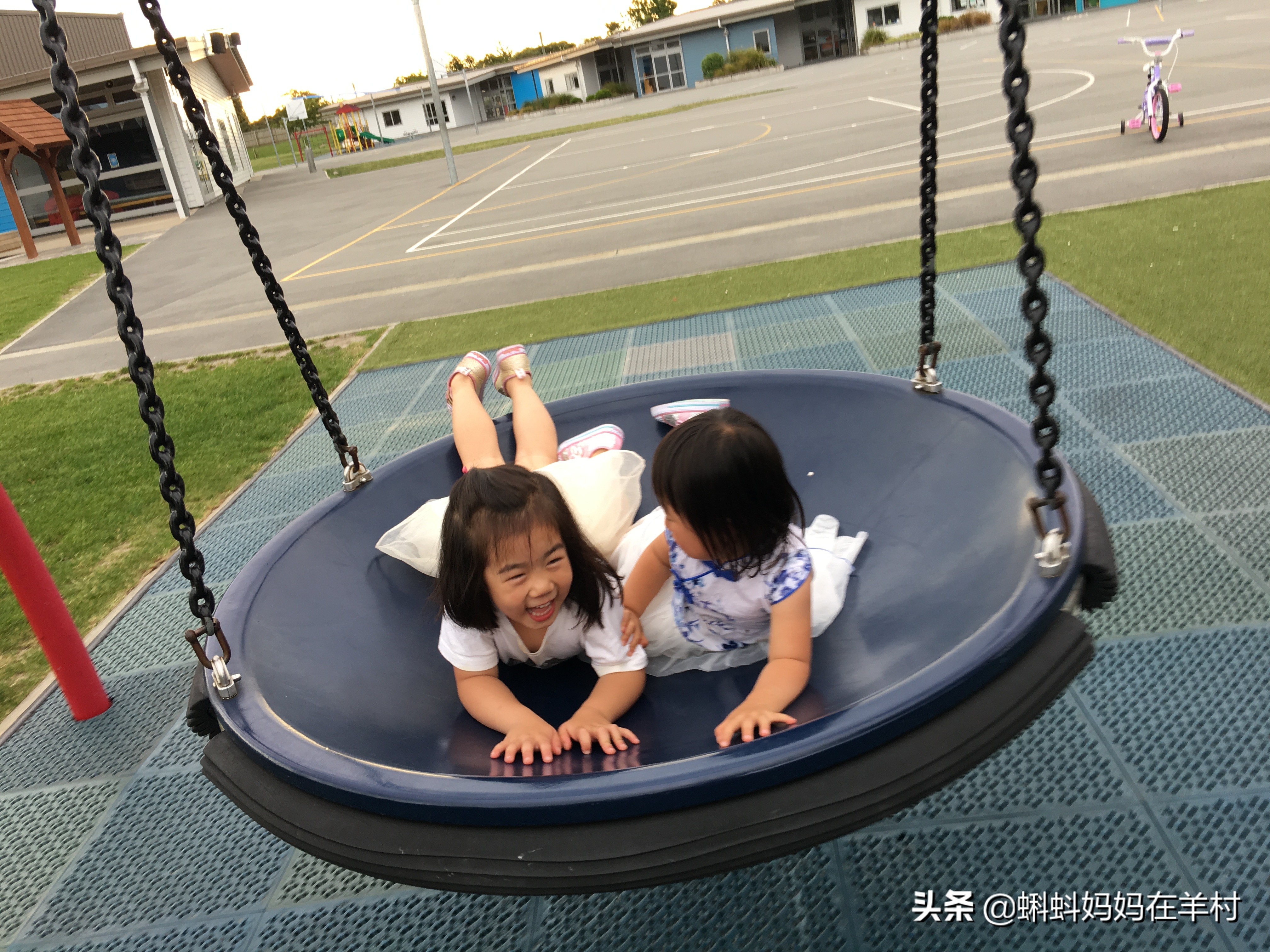 二胎家庭大宝叛逆怎么办,二胎家庭大宝欺负二宝的原因