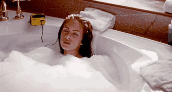 沈梦辰痔疮膏有用吗,沈梦辰痔疮膏治青春痘