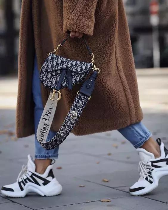 时装周旋转轮回走秀可太有意思了,盘点时装周走秀