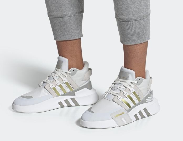 值得入手的轻奢鞋,值得入手的性价比高的鞋