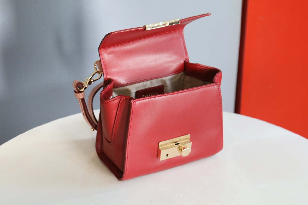 dissona迪桑娜熊猫女包,迪桑娜dissona单肩时尚斜挎包