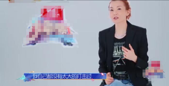 张曼玉综艺节目哭了,张曼玉哭着哭着就笑了采访