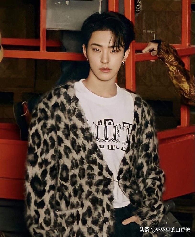 韩最会跳*男舞**偶像TOP10!Kai第九、泰民第七,防弹少年团三位上榜