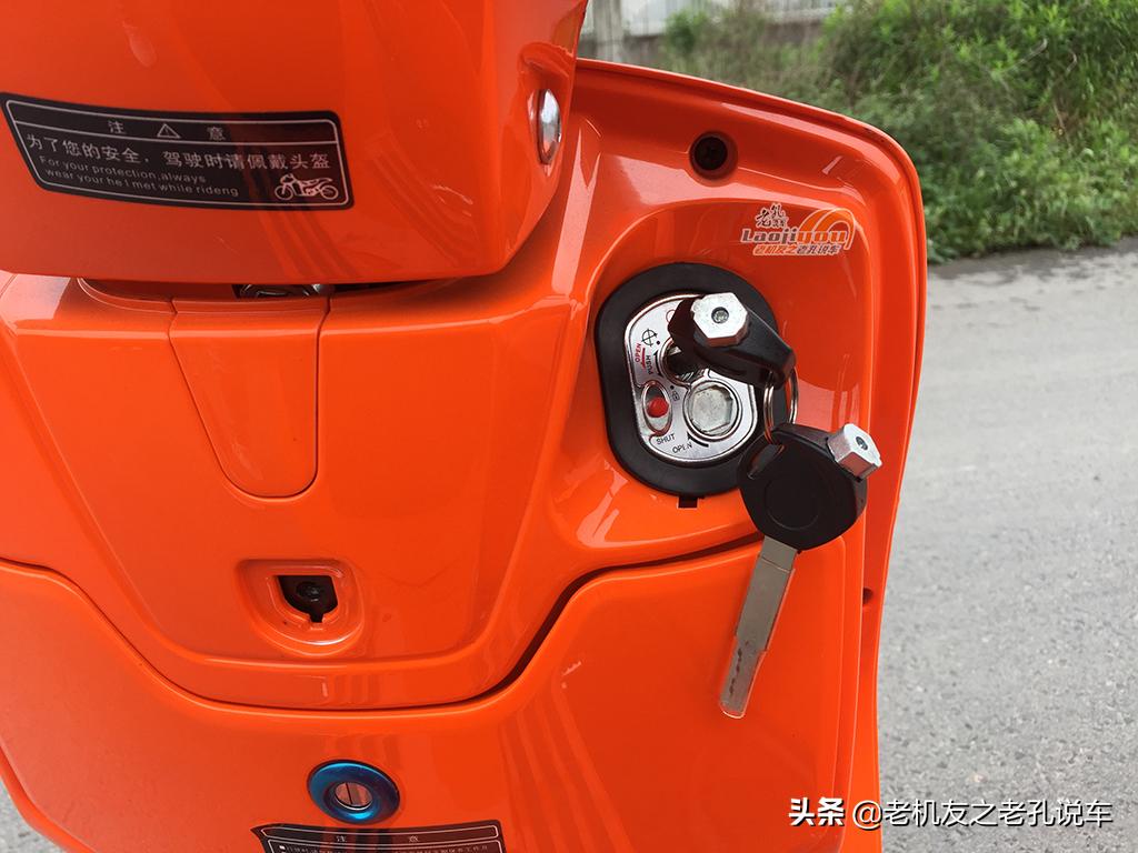 2021踏板摩托车万元内国产,10000元落地踏板车