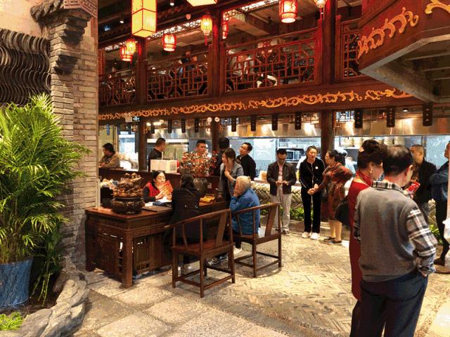 九龙坡巴国城景区,九龙坡中梁山5a景区具体在哪里