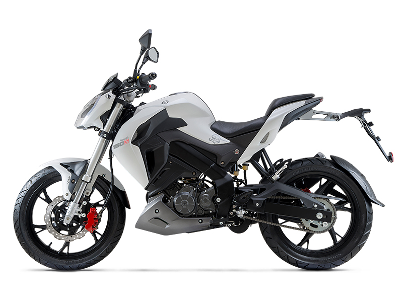 豪爵tr150与幻影150哪个好,豪爵tr150和铃木酷道155差距