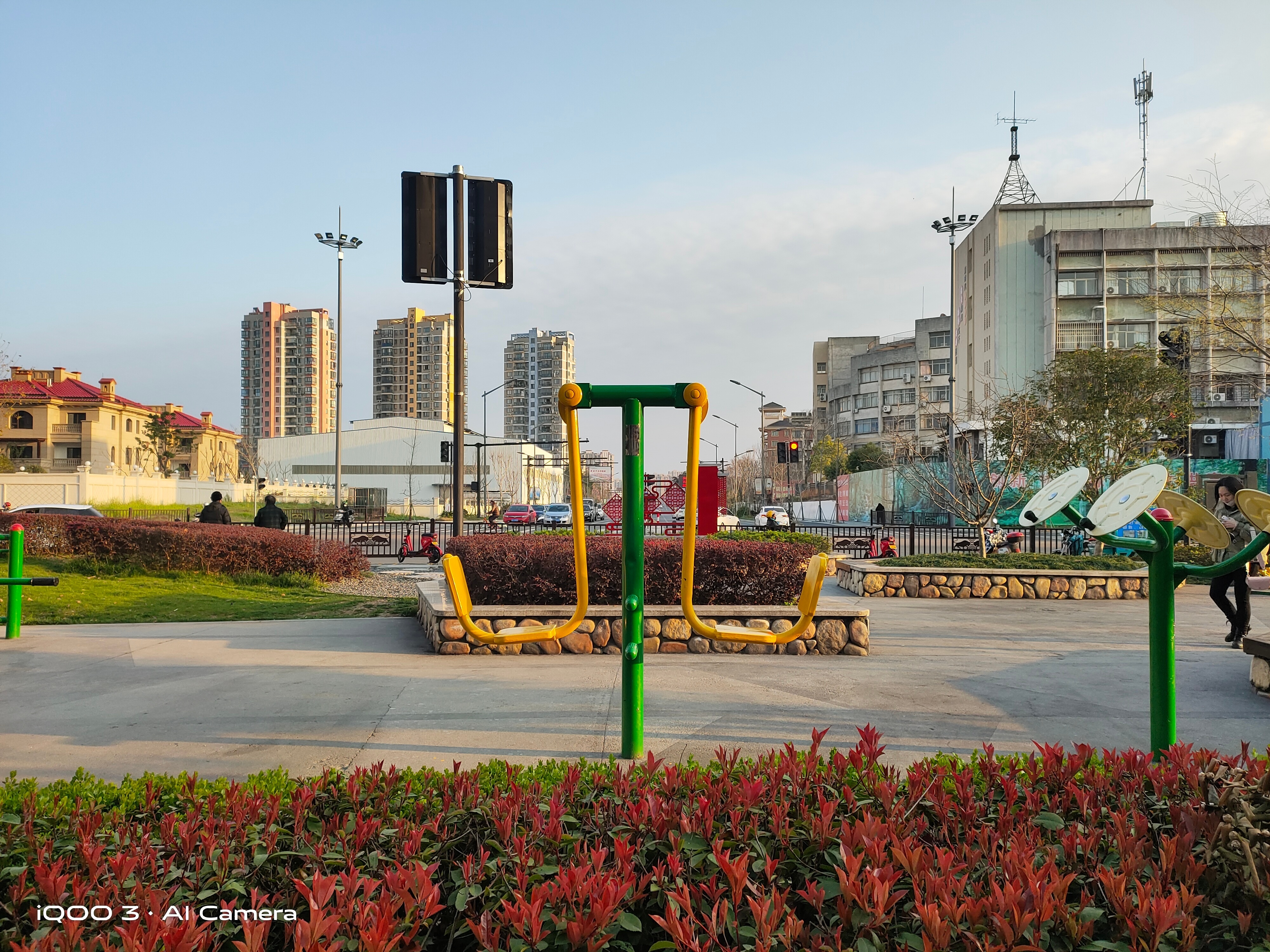 iqoo3手机评测还能战几年,iqoo3测评这才是旗舰该有的样子