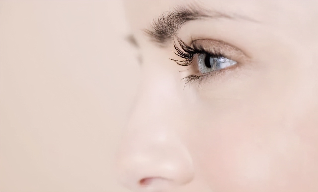 鼻子毛孔粗大有洞在家如何解决,鼻子粗糙毛孔大怎么办