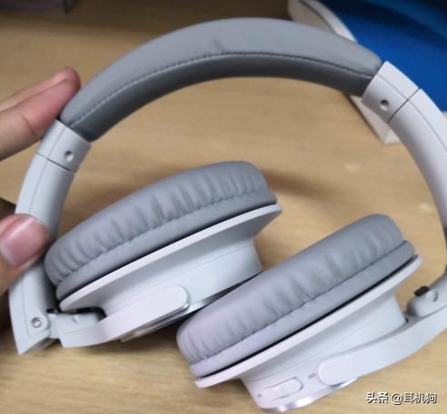 不愧是老铁家的耳机！899元竟让我听出了万元级别的声音