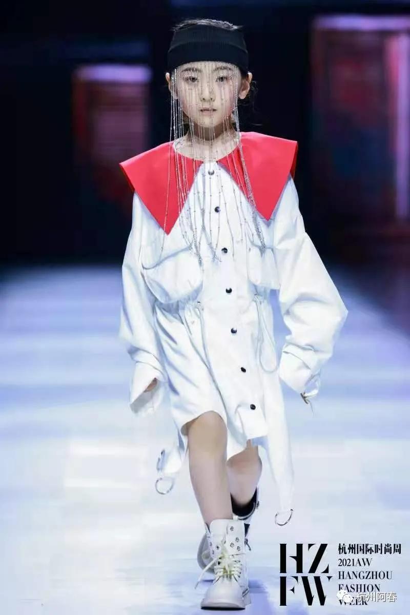 国际时尚周巴黎,时装周秀场