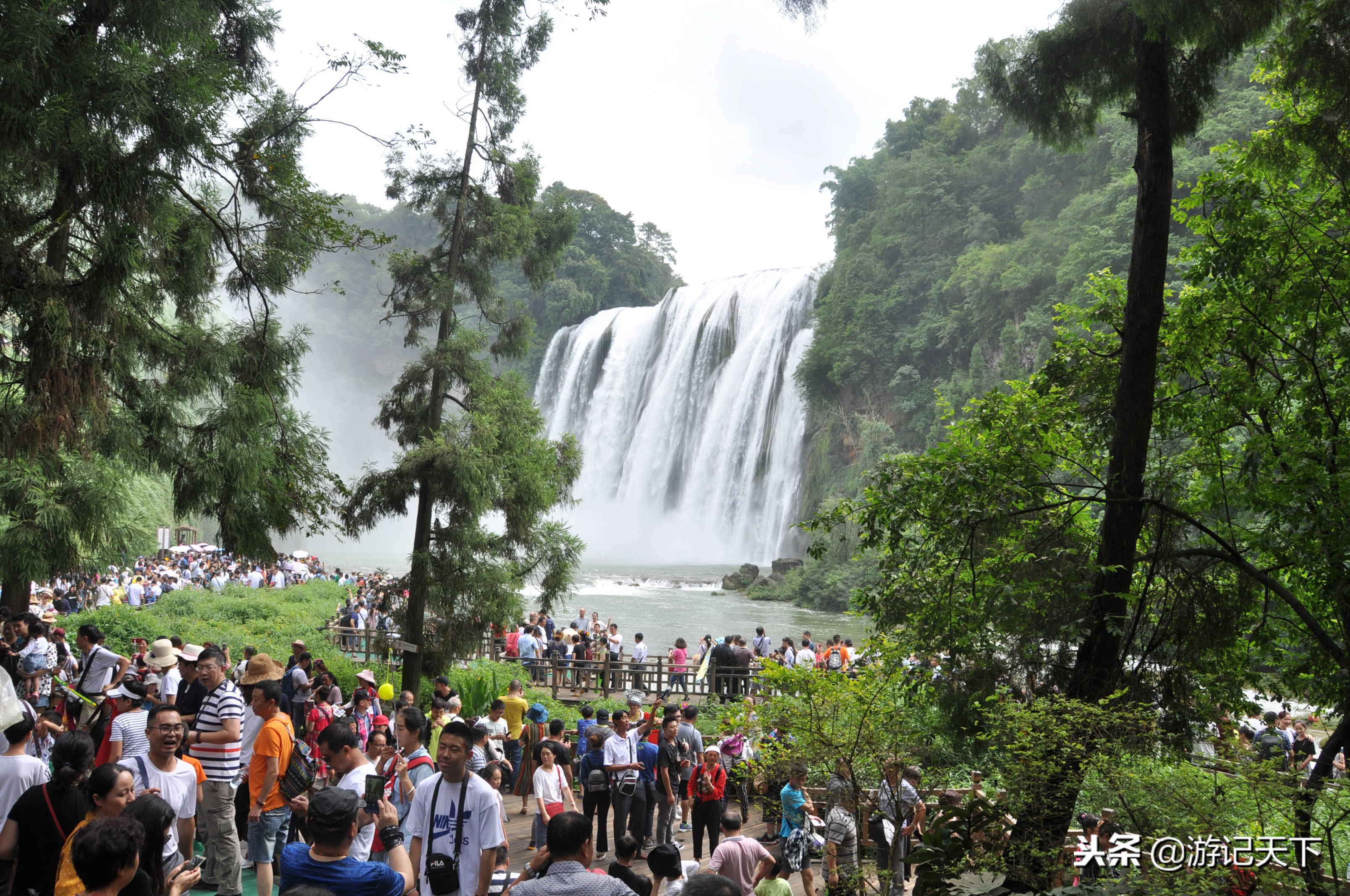 亚洲第一瀑——黄果树大瀑布