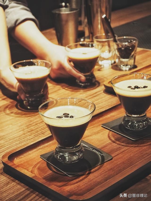 最有特色的一家星巴克,法国豪华星巴克