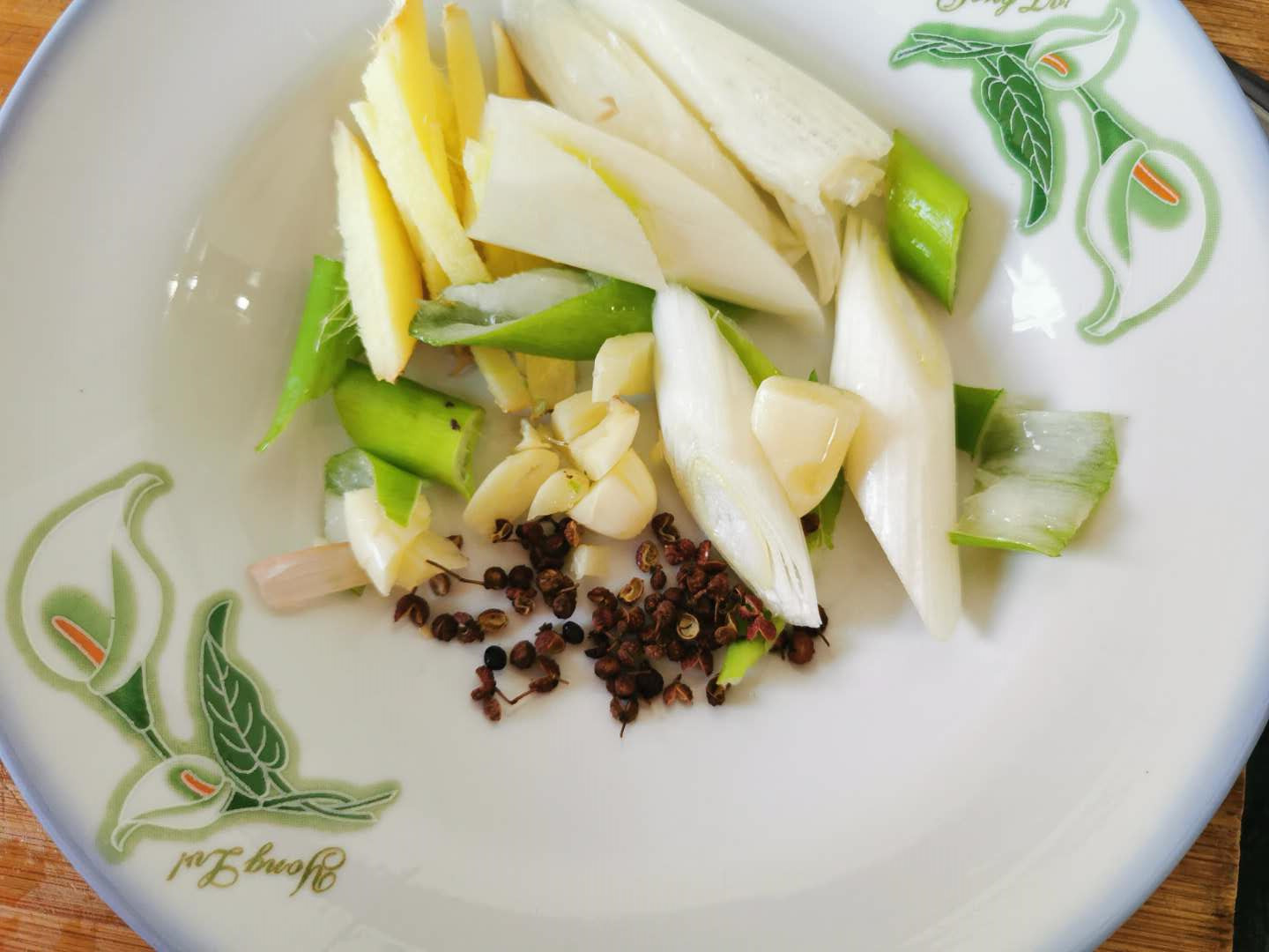 炒鸡肉最好吃的做法不用料酒,炒鸡肉好吃的秘诀