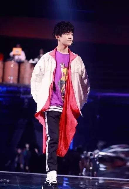 Y/Project｜蔡依林、李宇春、杨幂、易烊千玺等人都在穿！