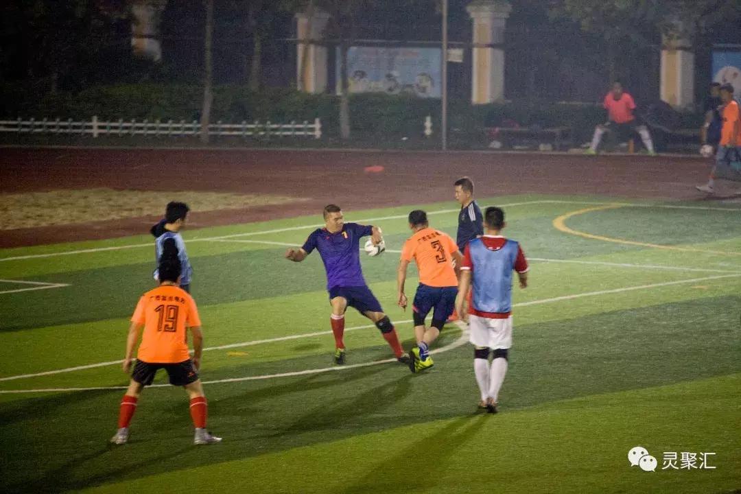 【体育简讯】20190304兴安老乡足球队VS快乐老炮队