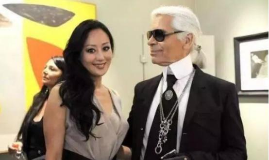 章小蕙黑白往事 (章小蕙破产后如何翻身)