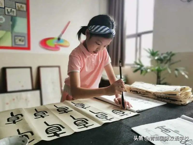 把孩子扔出去对孩子心理伤害大么,要不要让孩子读国际学校