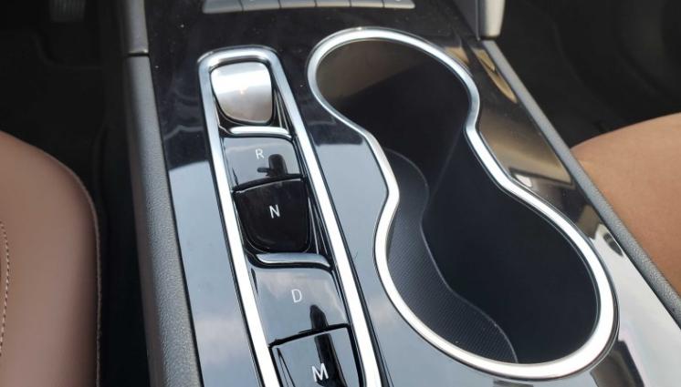 现在君威值不值得入手,150万君威