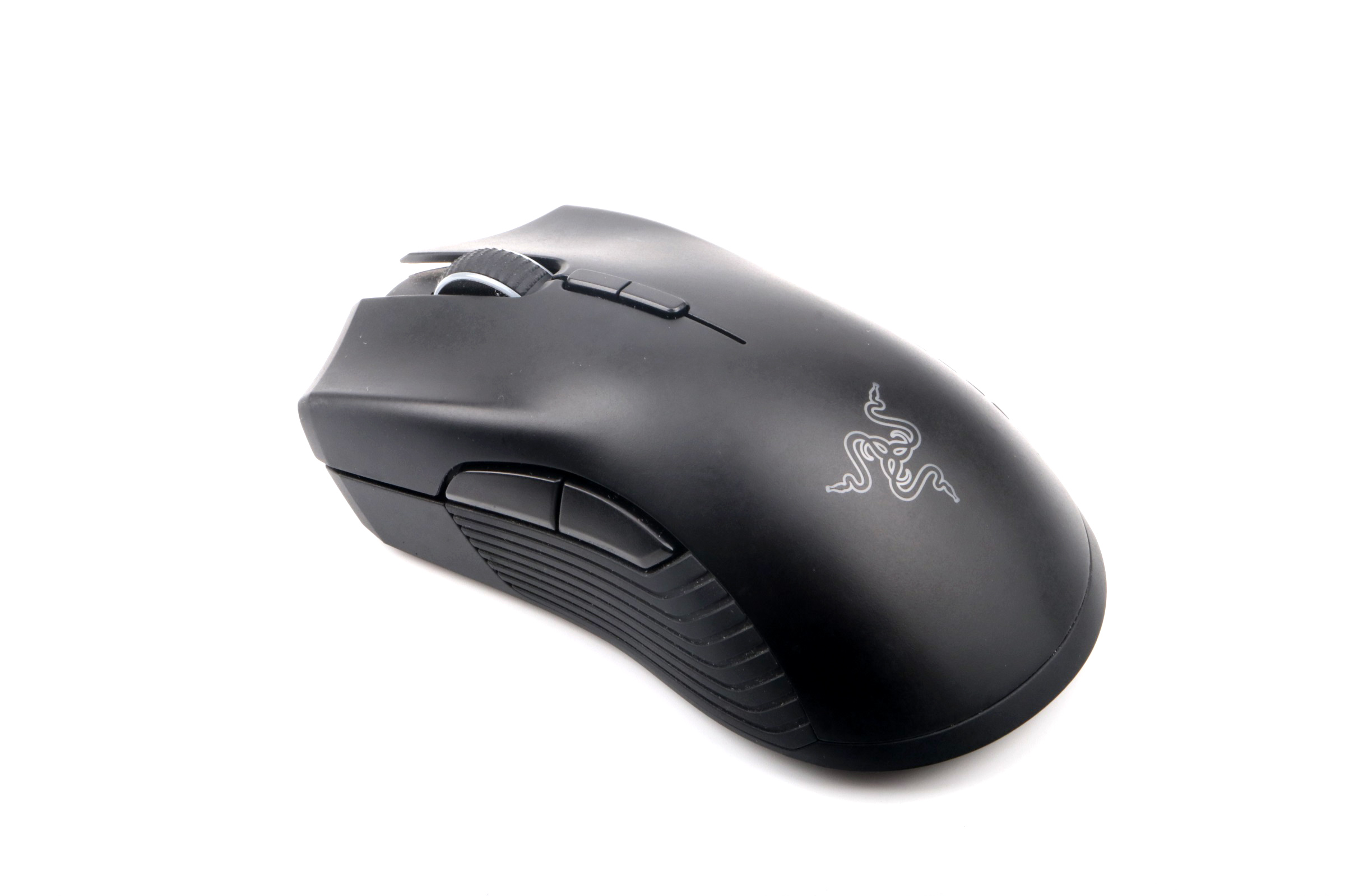 最好用的游戏鼠标推荐,介绍几款适合手小的游戏鼠标