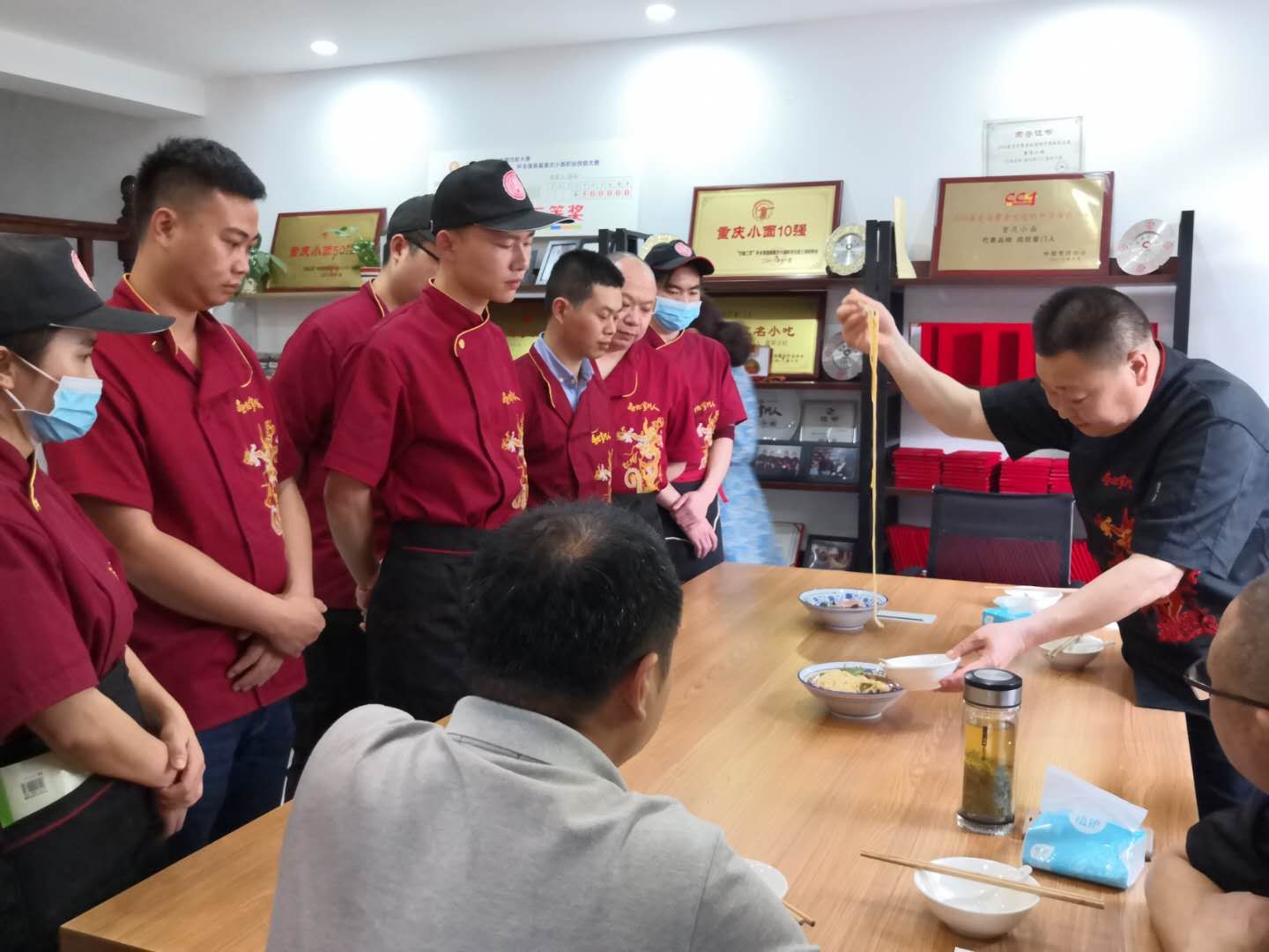 初学者开面馆怎么经营,怎样才能开好一个小面馆