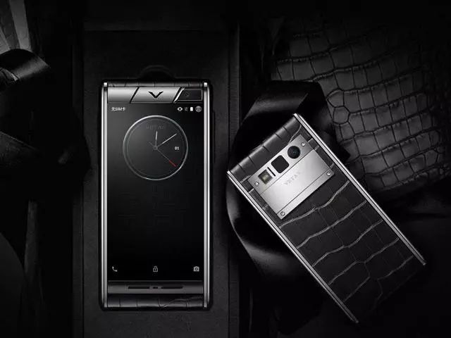 废旧手机扔掉太可惜,废旧的手机拆掉怎么利用