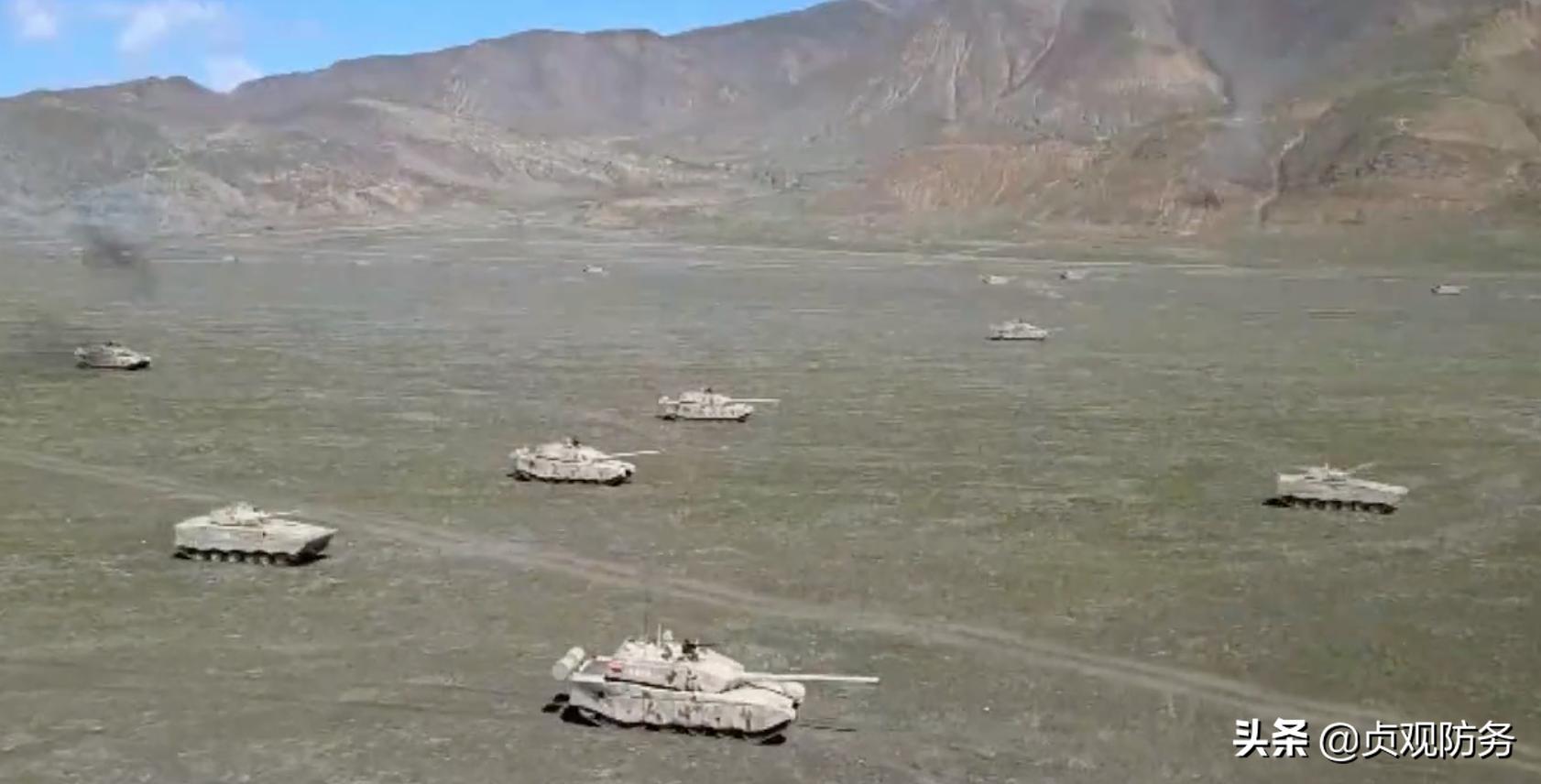 我国最强的装甲侦察车,07式装甲侦察车