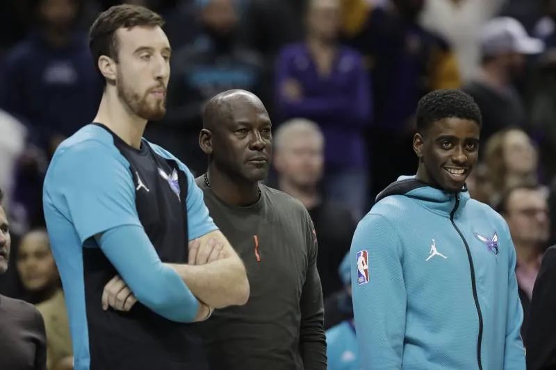 nba老板发家史,nba商业成就