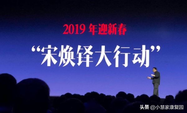 立木大叔侃:“土包子”聊天宝VS“贵族”微信