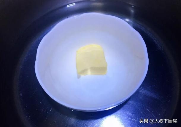 大叔家的美食,蒜香酥脆的法棍面包