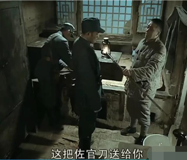 楚云飞送李云龙的枪什么型号,楚云飞送给李云龙的勃朗宁型号