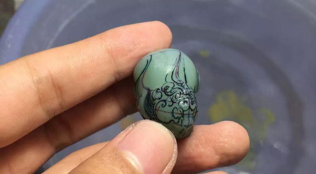 圆雕有几件,圆雕所表现出的视觉价值