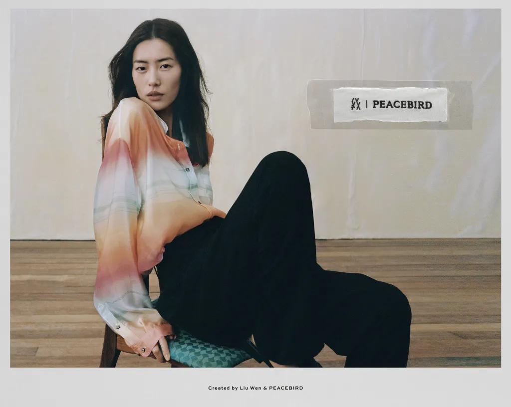 太平鸟刘雯最新设计穿搭,太平鸟刘雯同款白t恤