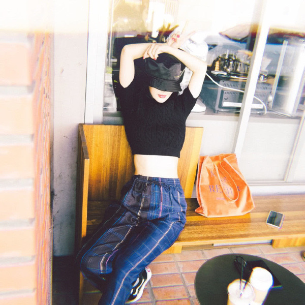 李菲儿机场豹纹,李菲儿最新机场穿衣搭配