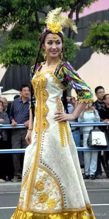 56个民族汉族美女,56个民族56个美女图片