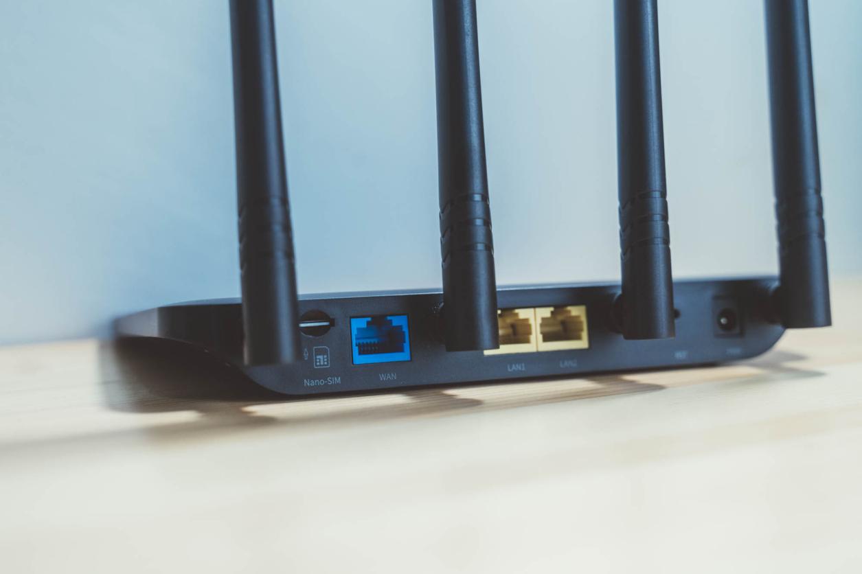 出差酒店wifi信号差怎么办,蒲公英4g路由器怎么设置上网