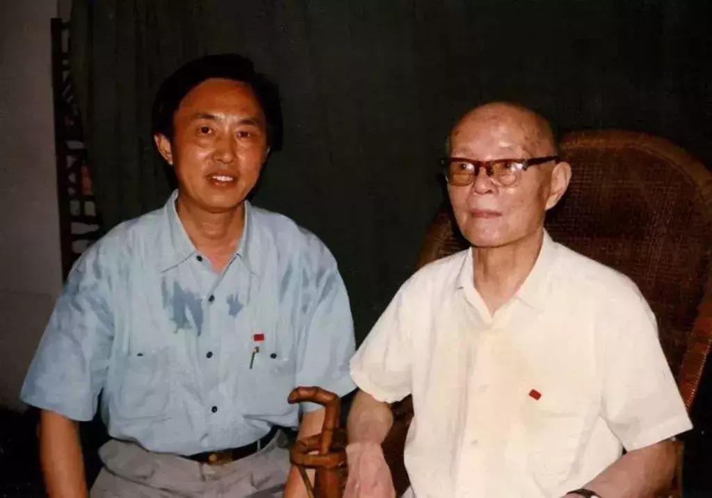 今天，是五星红旗的生日！这三人值得被铭记