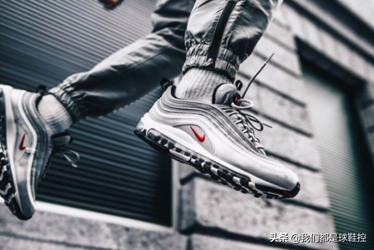 nike air max 97黑银子弹搭配 (nikeairmax97银子弹上市时间)