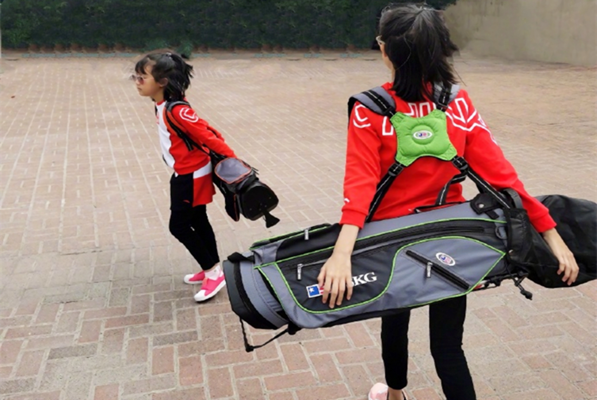 长腿的孩子容易长高吗,小孩大长腿一定能长高吗