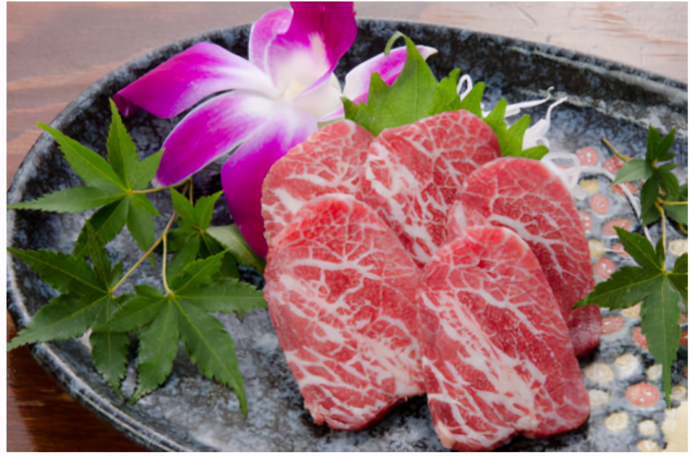 古代日本平民才吃肉，食素竟是贵族身份象征？奇怪风俗怎么来的？