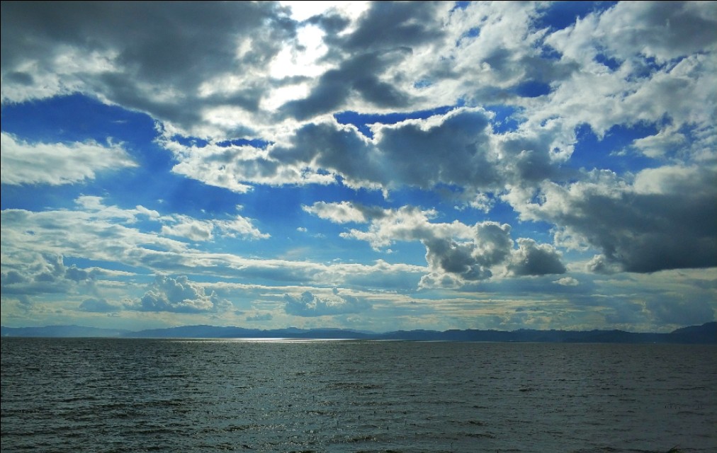 高原明珠滇池,美丽的高原明珠青海湖