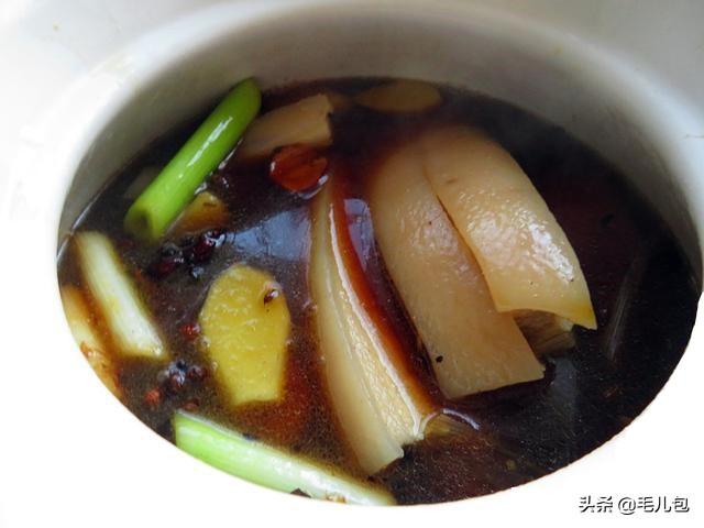 济宁小吃甏肉干饭,济宁小吃甏肉干饭的正宗做法