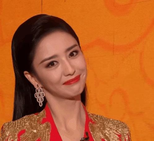 客观分析，佟丽娅为什么变油腻了？