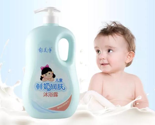 洗澡香味很好闻的沐浴露,洗得干净又留香的沐浴露