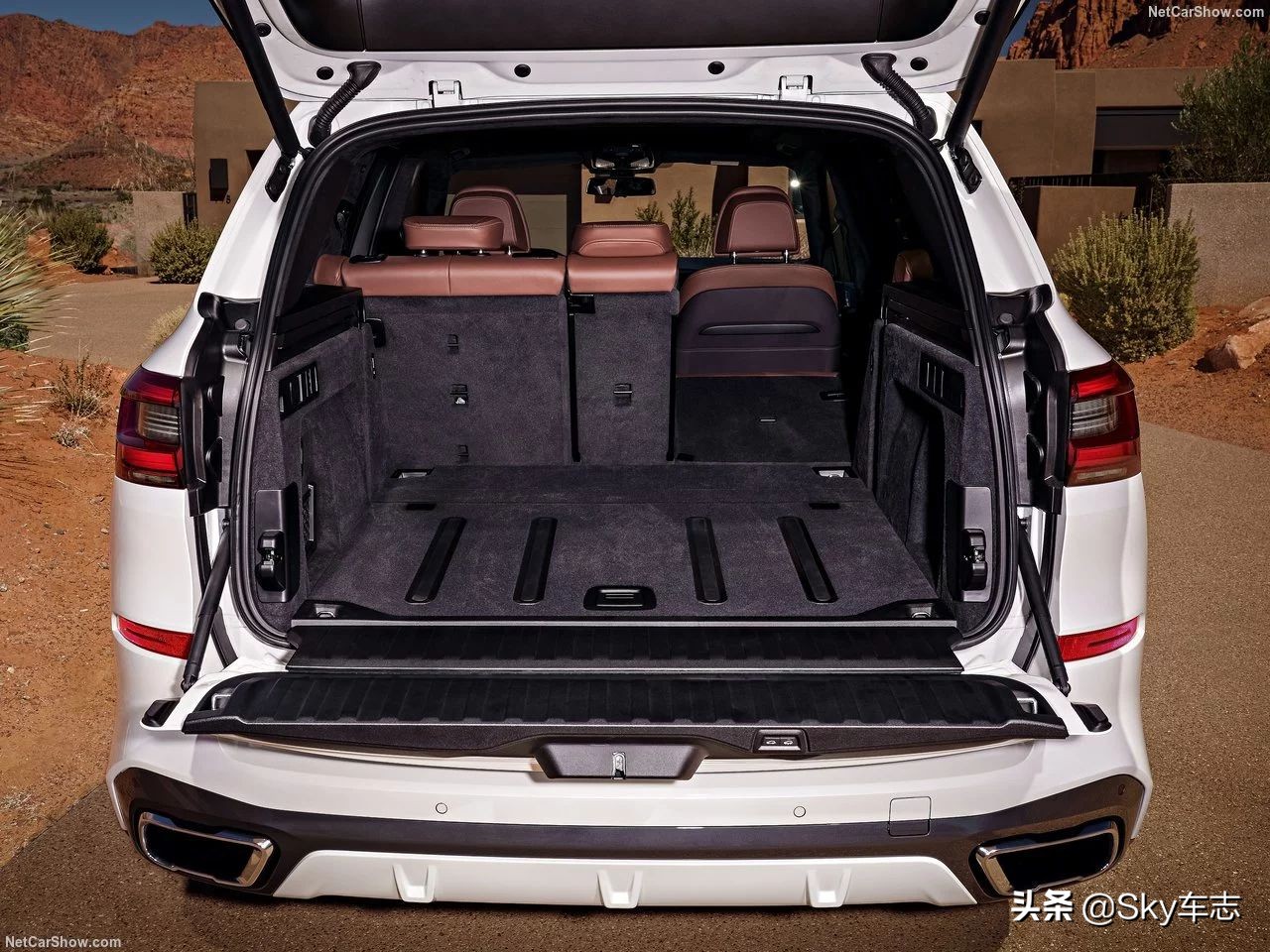 宝马是如何体现舒适性的,宝马注重操控还是舒适