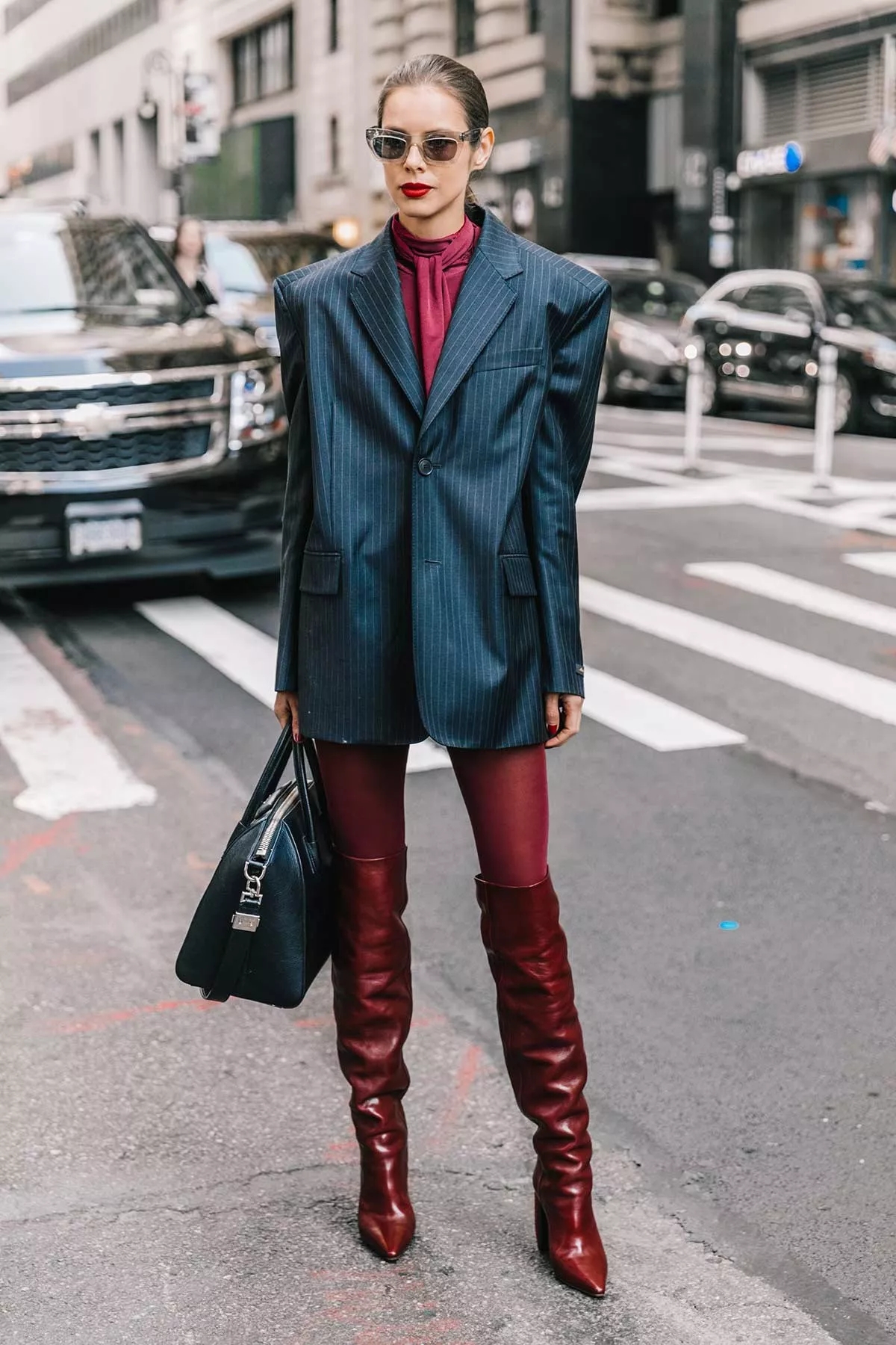 女人不管什么年龄只要身材,适合小个子穿的显瘦靴子