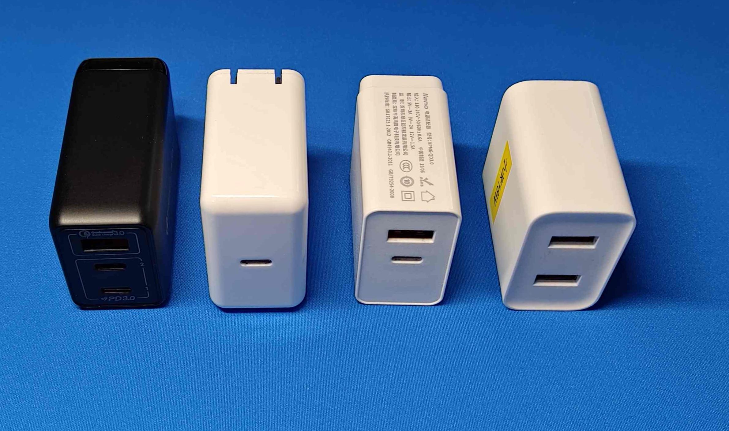 摩米士100w氮化镓和绿联100w氮化镓,momax摩米士65w氮化镓无线充电宝